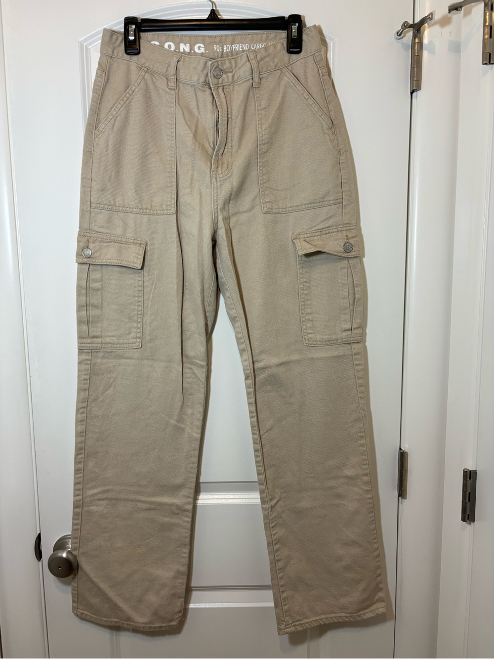 Boyfriend Cargo Jeans in Beige - Casual Women's Utility Style